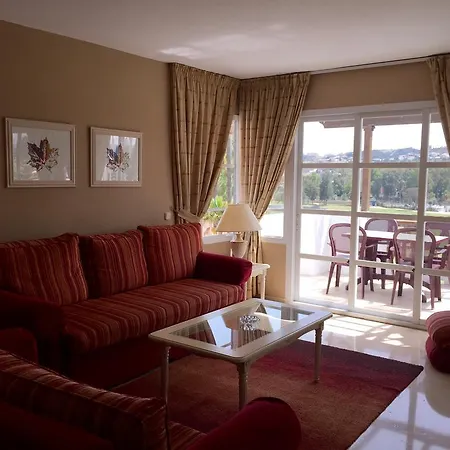 Apartment Matchroom Country Club *